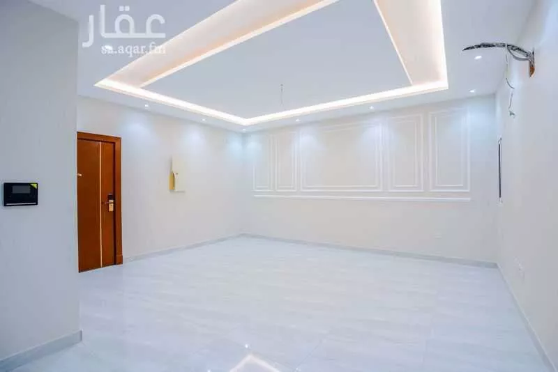 شقة 5 غرف في طيبة 7