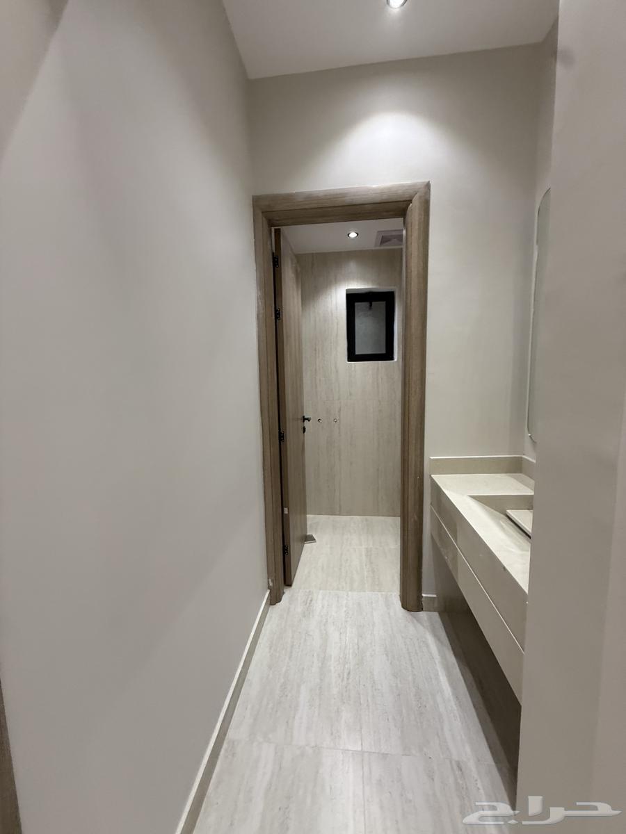 5 bedroom apartment in Shawran, Madinah 10
