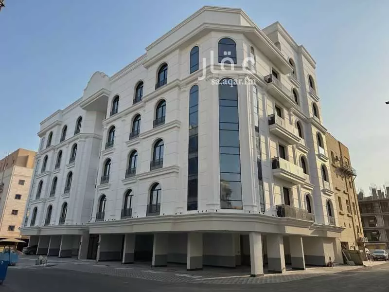 4 bedroom apartment in Al Rawdah 16
