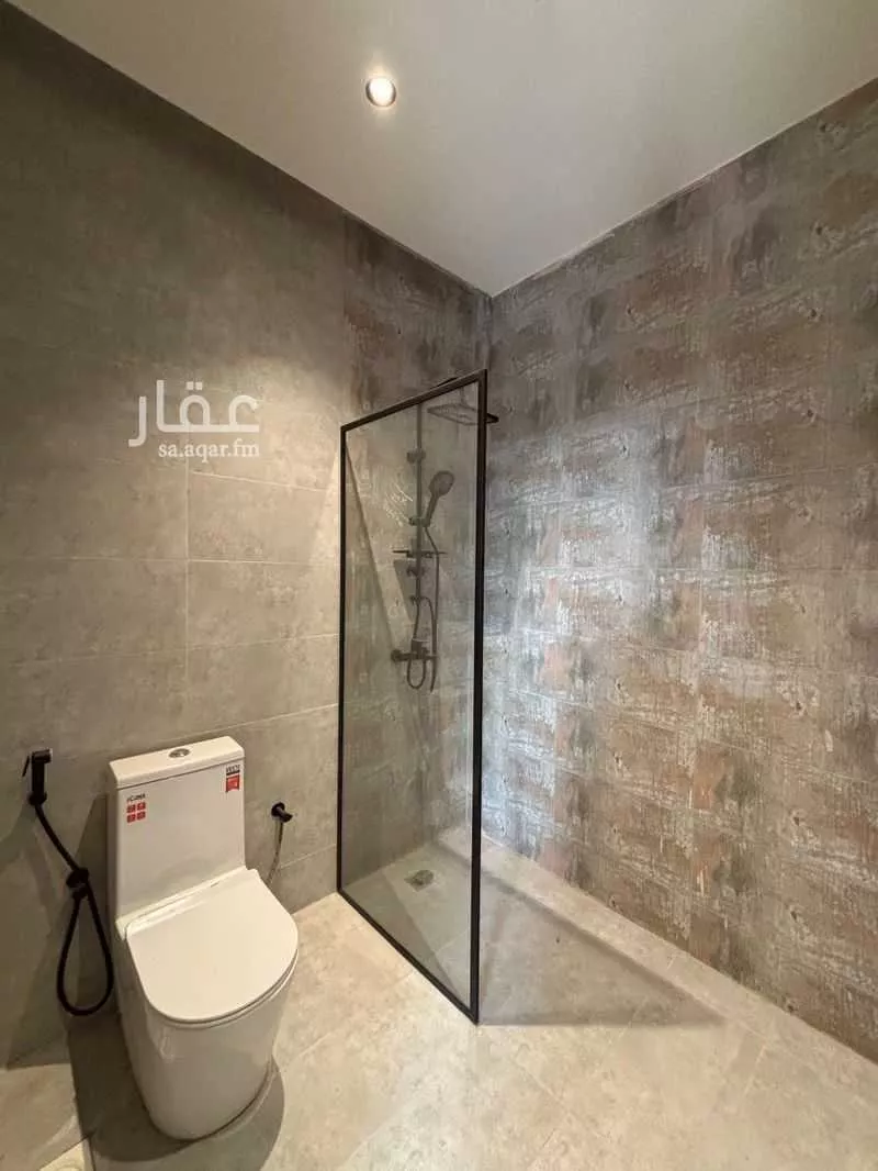 4 bedroom apartment in Muraykh 15