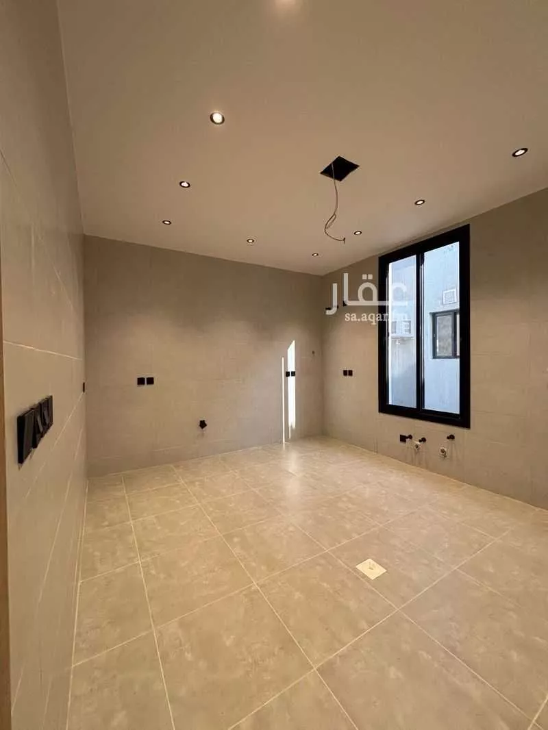 4 bedroom apartment in Muraykh 17