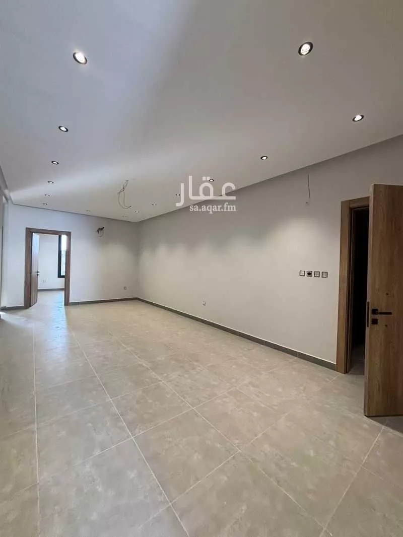4 bedroom apartment in Muraykh 18