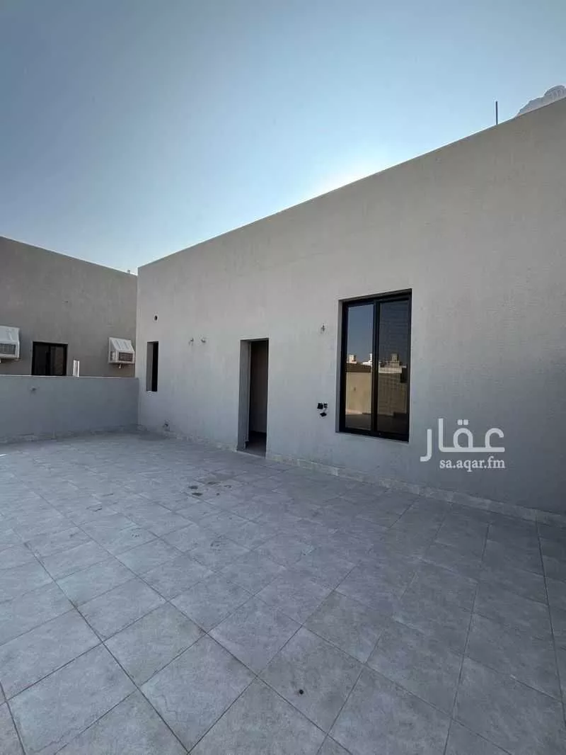 4 bedroom apartment in Muraykh 4