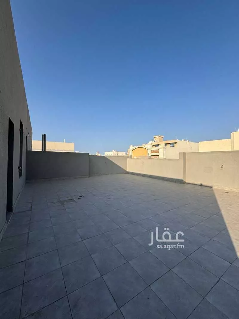 4 bedroom apartment in Muraykh 9