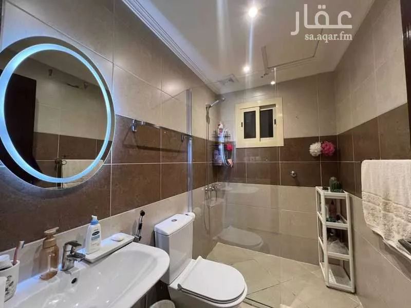 5 bedroom apartment in Al Zahra 7