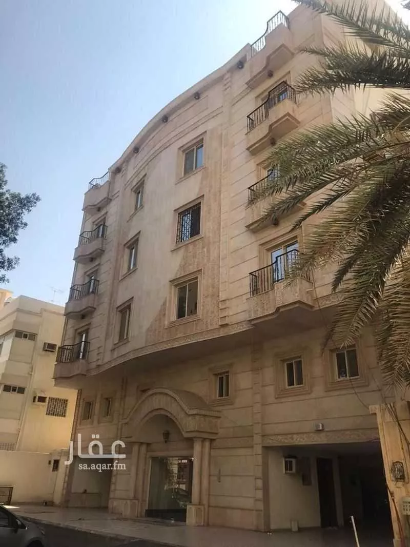شقة 4 غرف في العزيزية 3