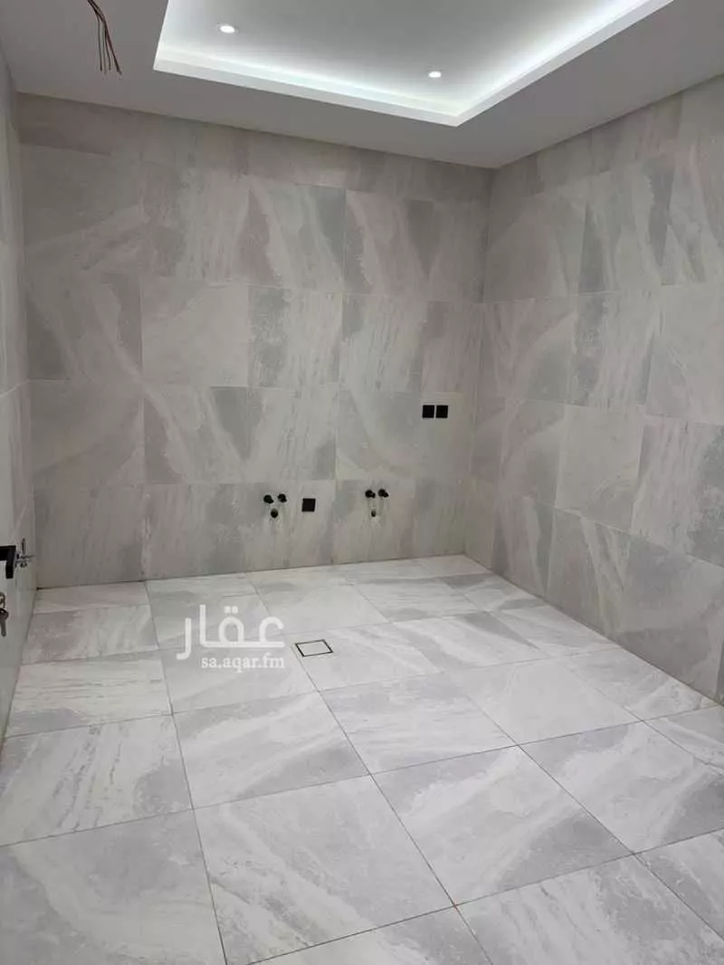 4 bedroom apartment in Al Wahah 6