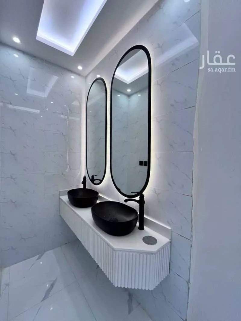 شقة 5 غرف في طيبة 11