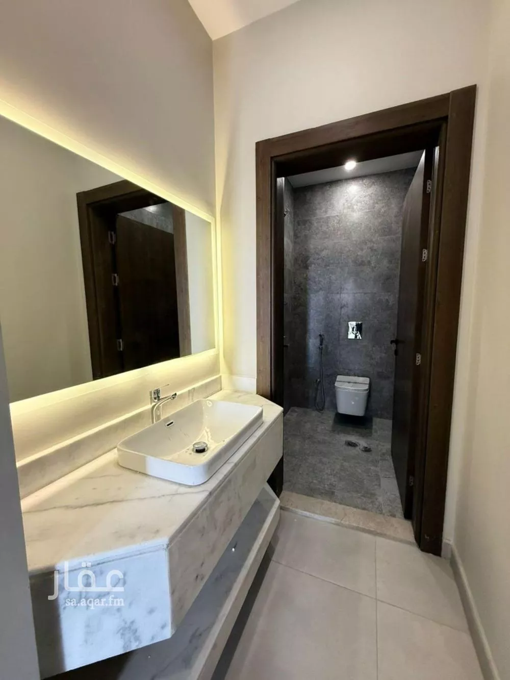 5 bedroom apartment in Taibah 5