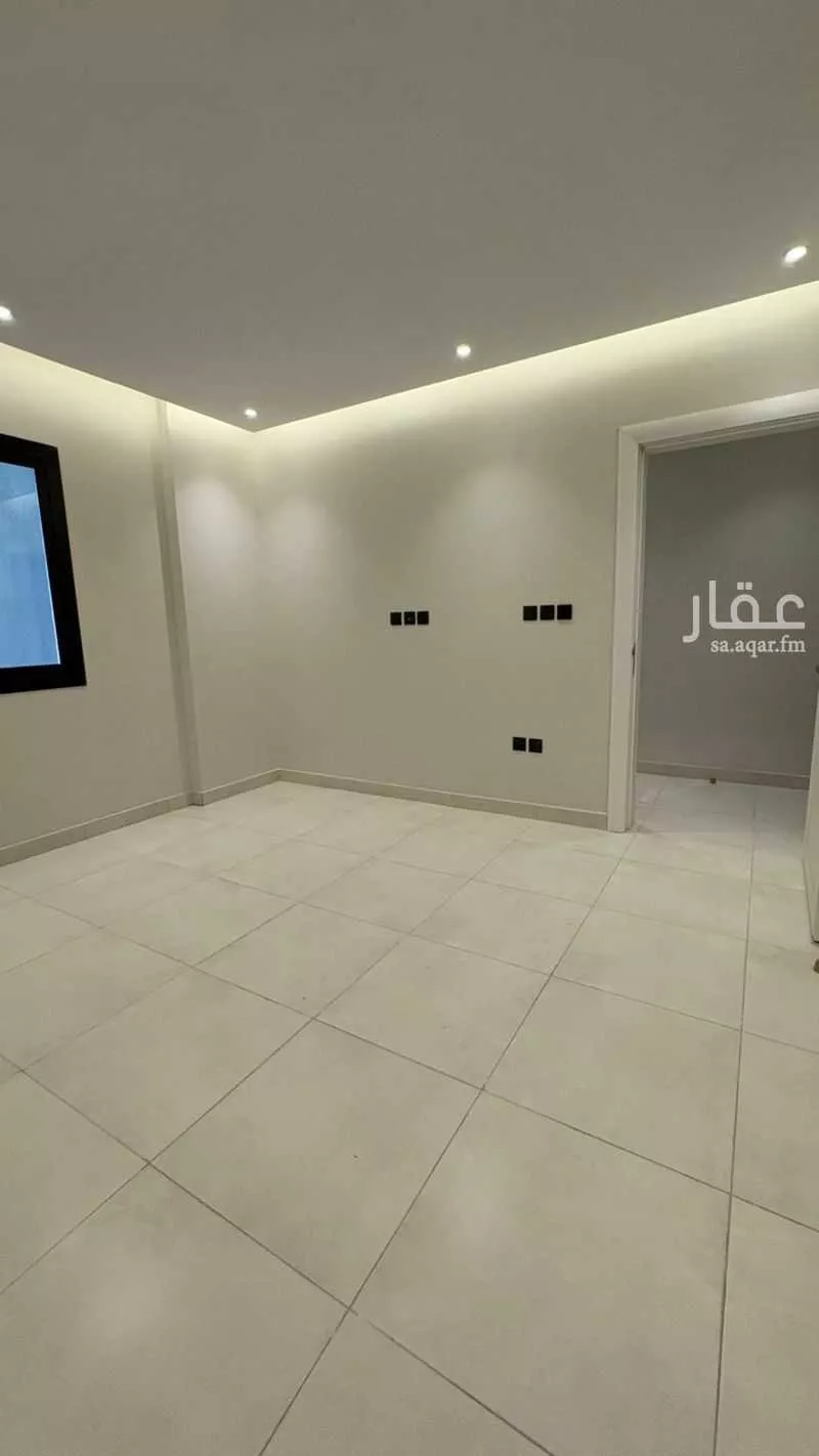 شقة 4 غرف في الواحة 6