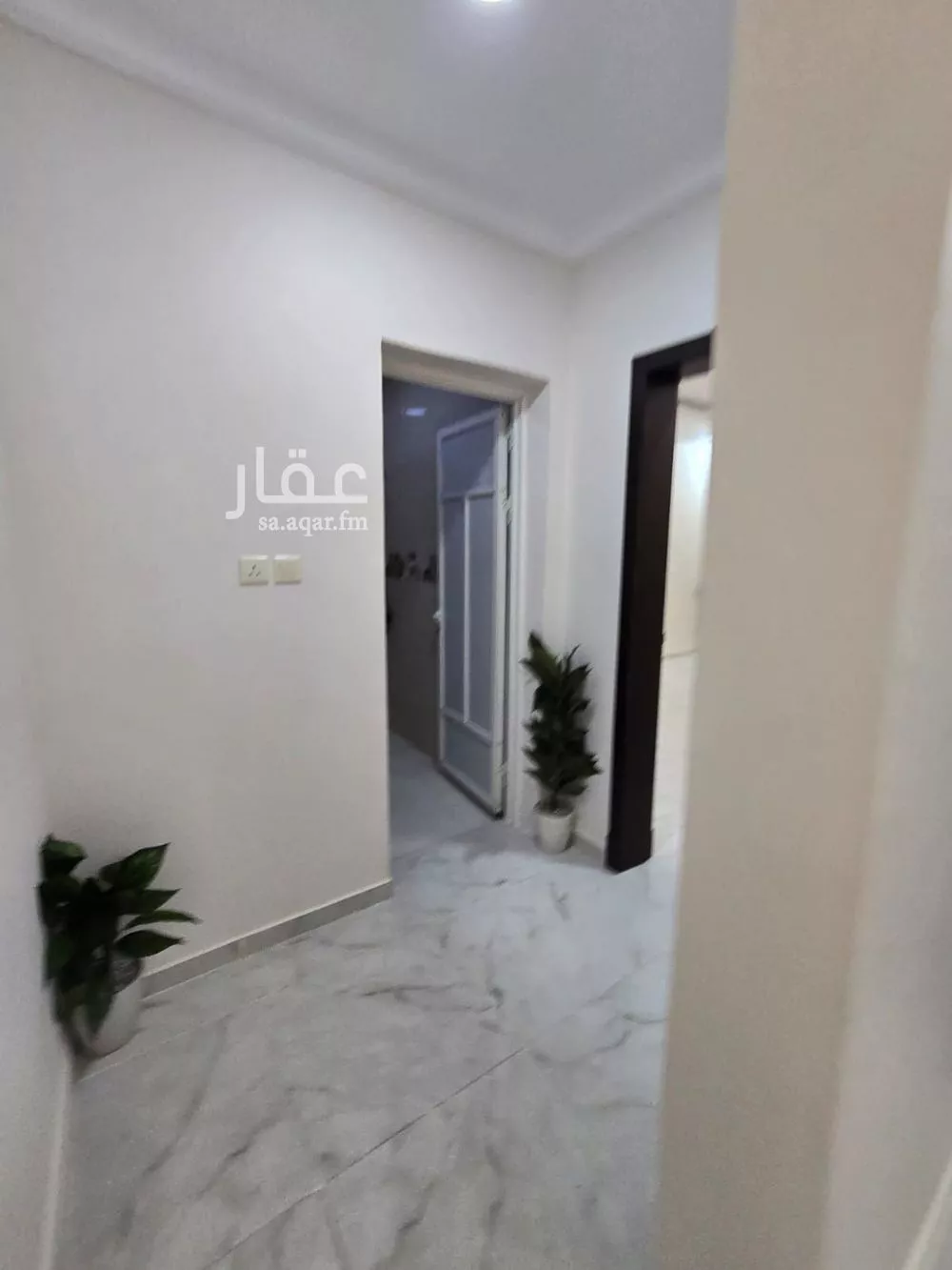 فيلا 6 غرف في ضاحية الملك فهد 17