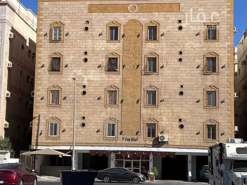 4 bedroom apartment in Al Marwa 3