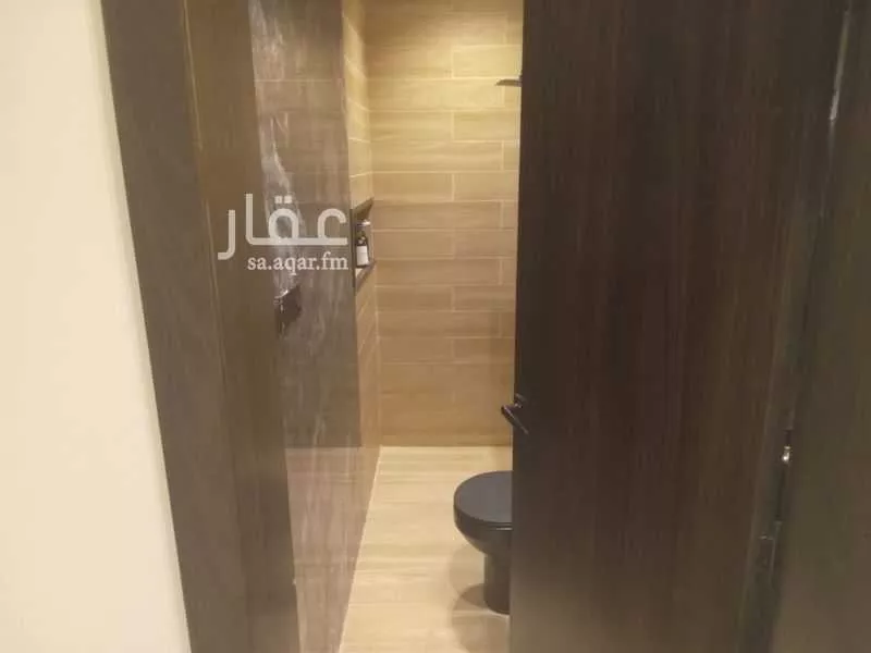شقة 4 غرف في الروضة 16