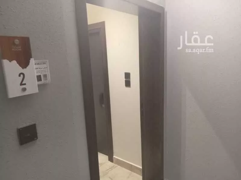 شقة 4 غرف في الروضة 19