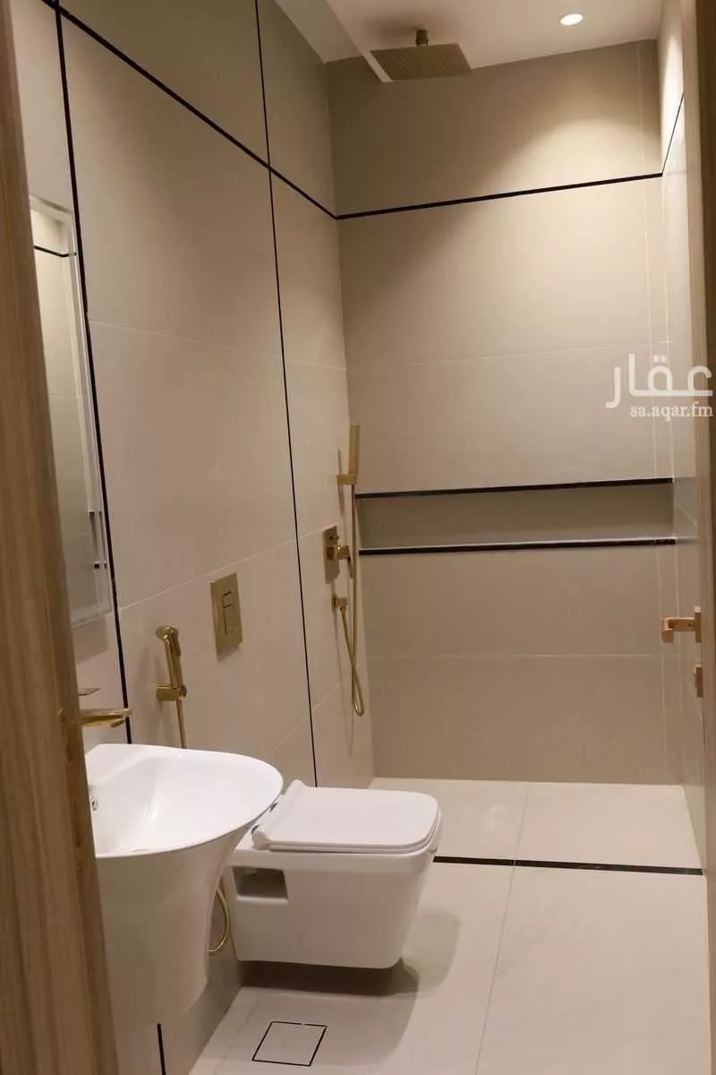 شقة 3 غرف في الزهراء 20