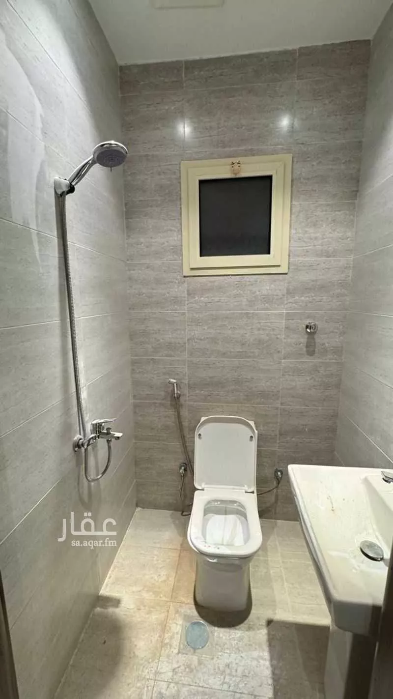 5 bedroom apartment in Prince Abdulmajeed, Jeddah 4