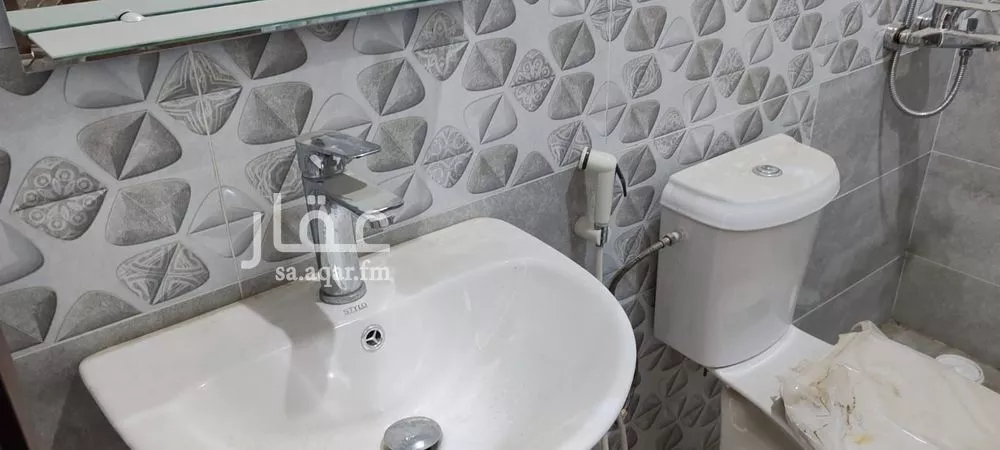 5 bedroom apartment in Muraykh, Jeddah 10