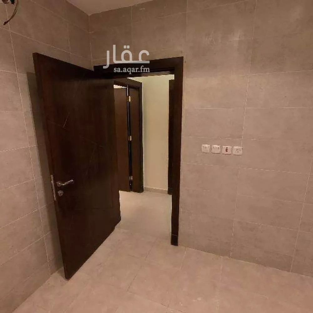 5 bedroom apartment in Al Wahah 6