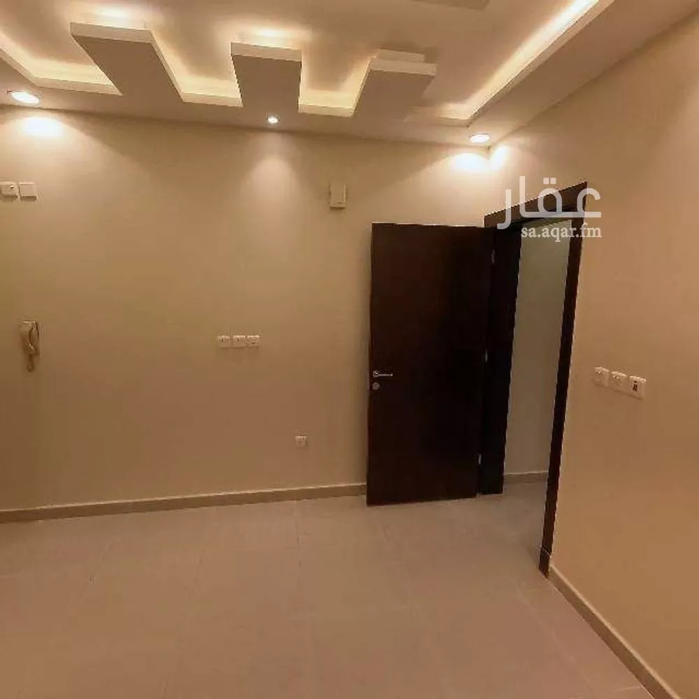 5 bedroom apartment in Al Wahah 10