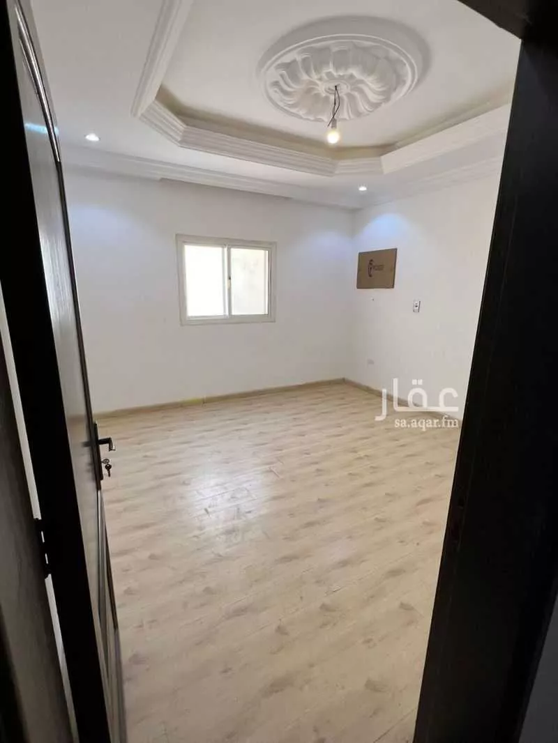 4 bedroom apartment in Al Salamah 8