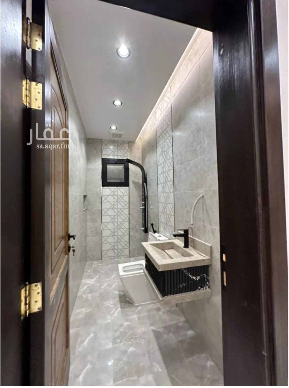 5 bedroom apartment in Ar Rayan 11