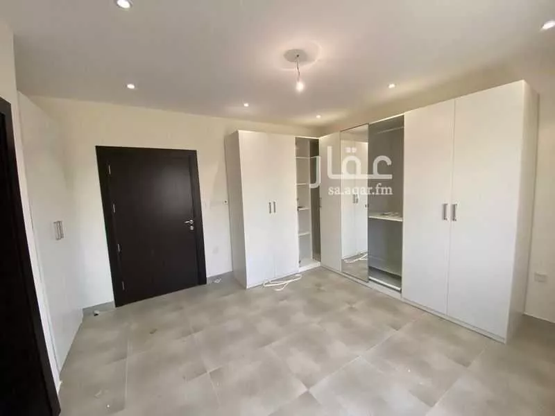 5 bedroom apartment in Al Rawdah 11