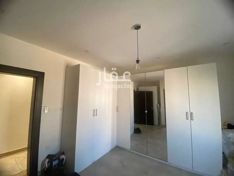 5 bedroom apartment in Al Rawdah 13