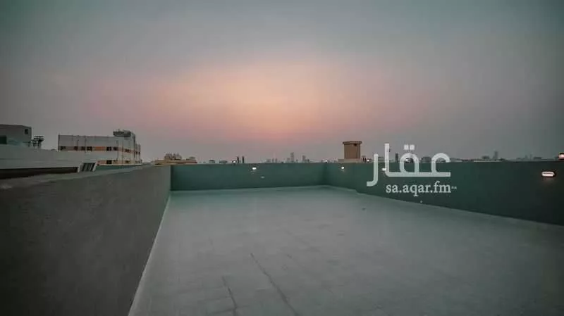 شقة 7 غرف في الروضة 3