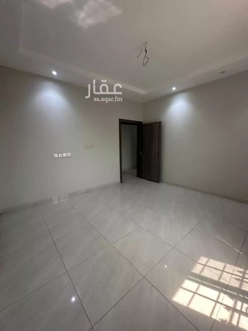 5 bedroom apartment in Ar Rayan 6
