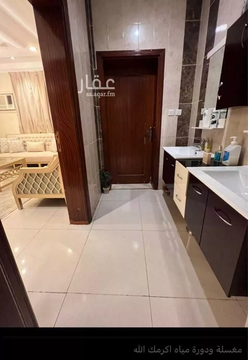7 bedroom apartment in Al Manar 7