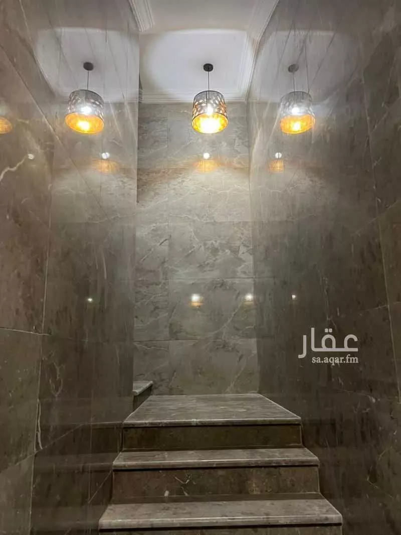 5 bedroom apartment in Al Nuzhah 11