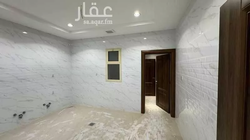5 bedroom apartment in Prince Abdulmajeed, Jeddah 13