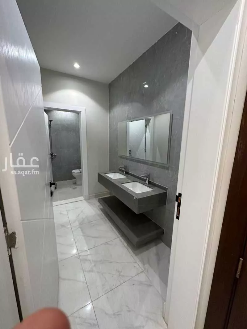 4 bedroom apartment in Al Manar 3