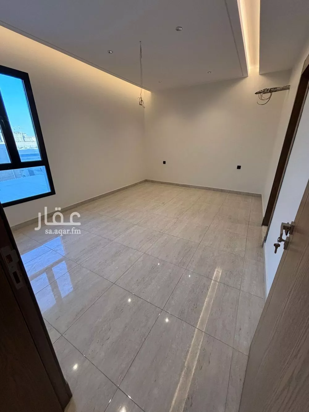5 bedroom apartment in Al Safa 4