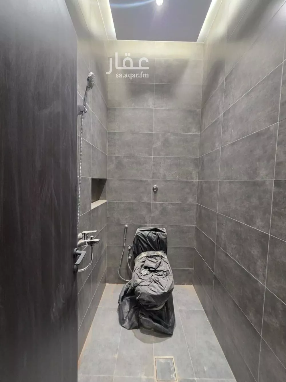 4 bedroom apartment in Al Rawdah 12