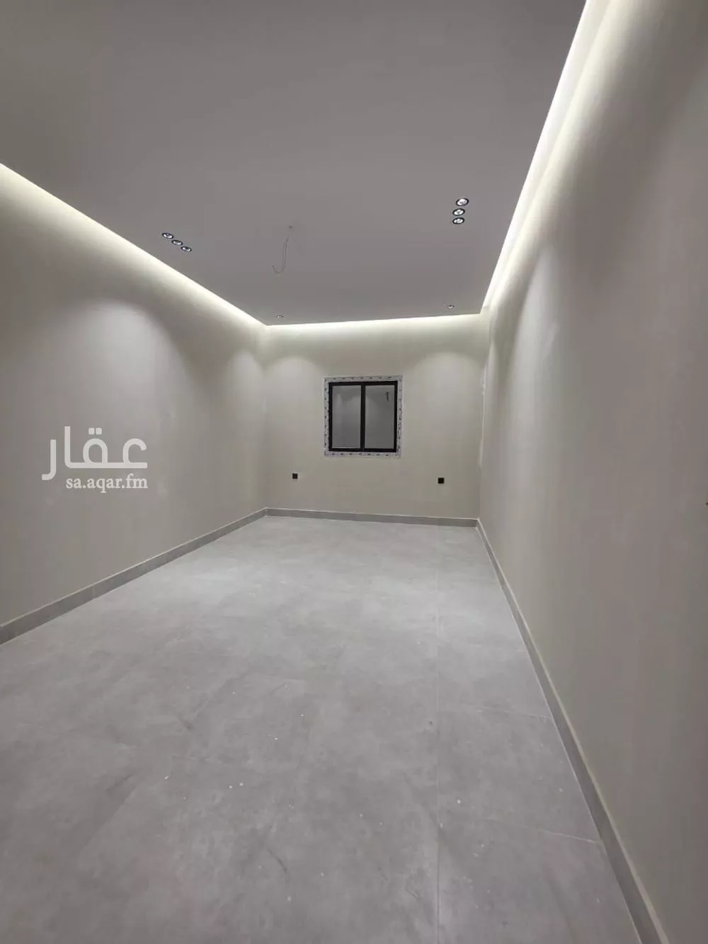 4 bedroom apartment in Al Rawdah 6
