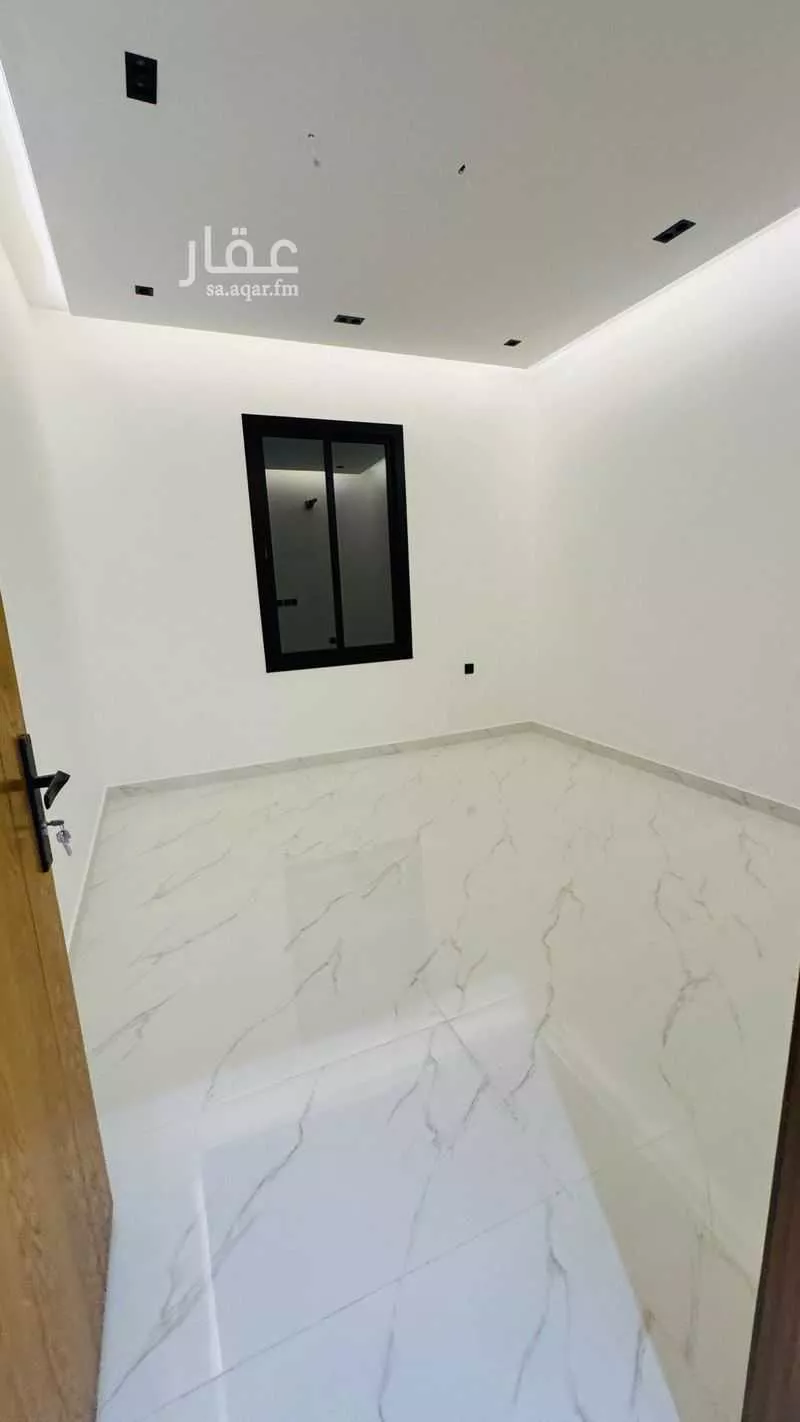 4 bedroom apartment in Bryman 6