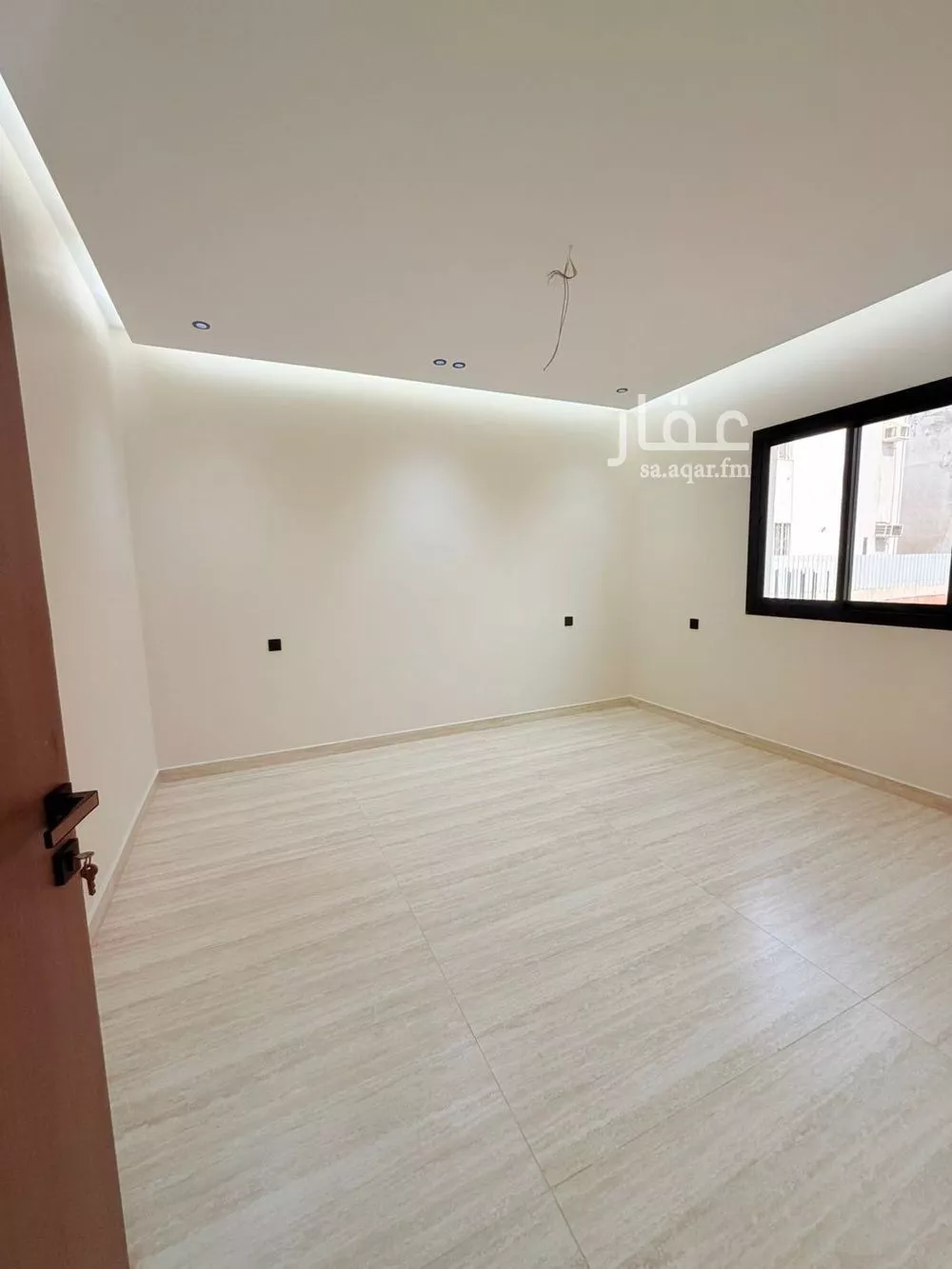 5 bedroom apartment in Al Naeem 11