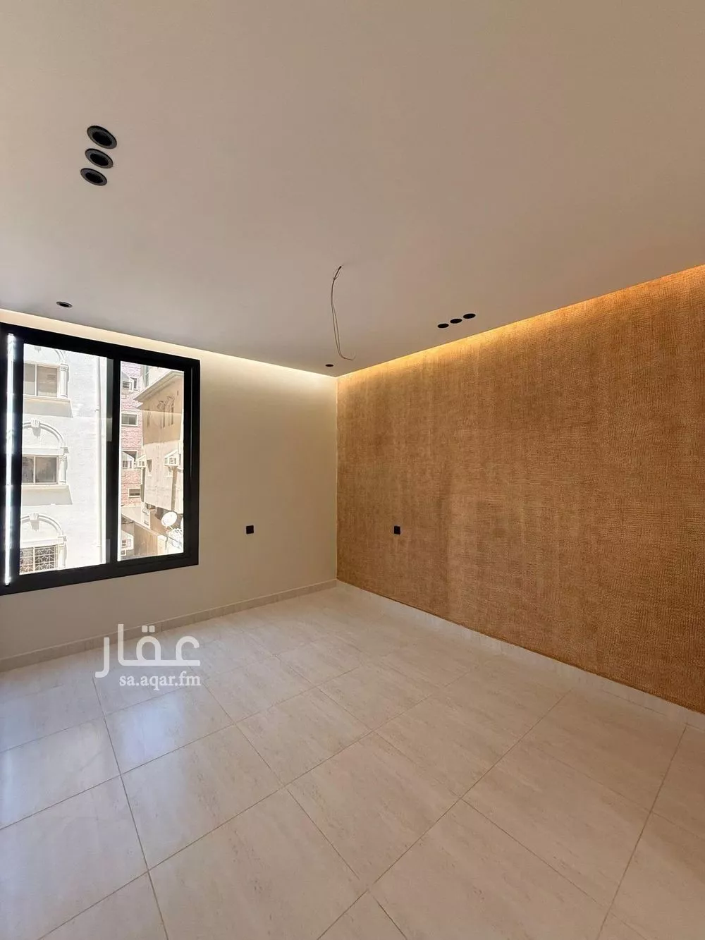 4 bedroom apartment in Al Rawdah 14