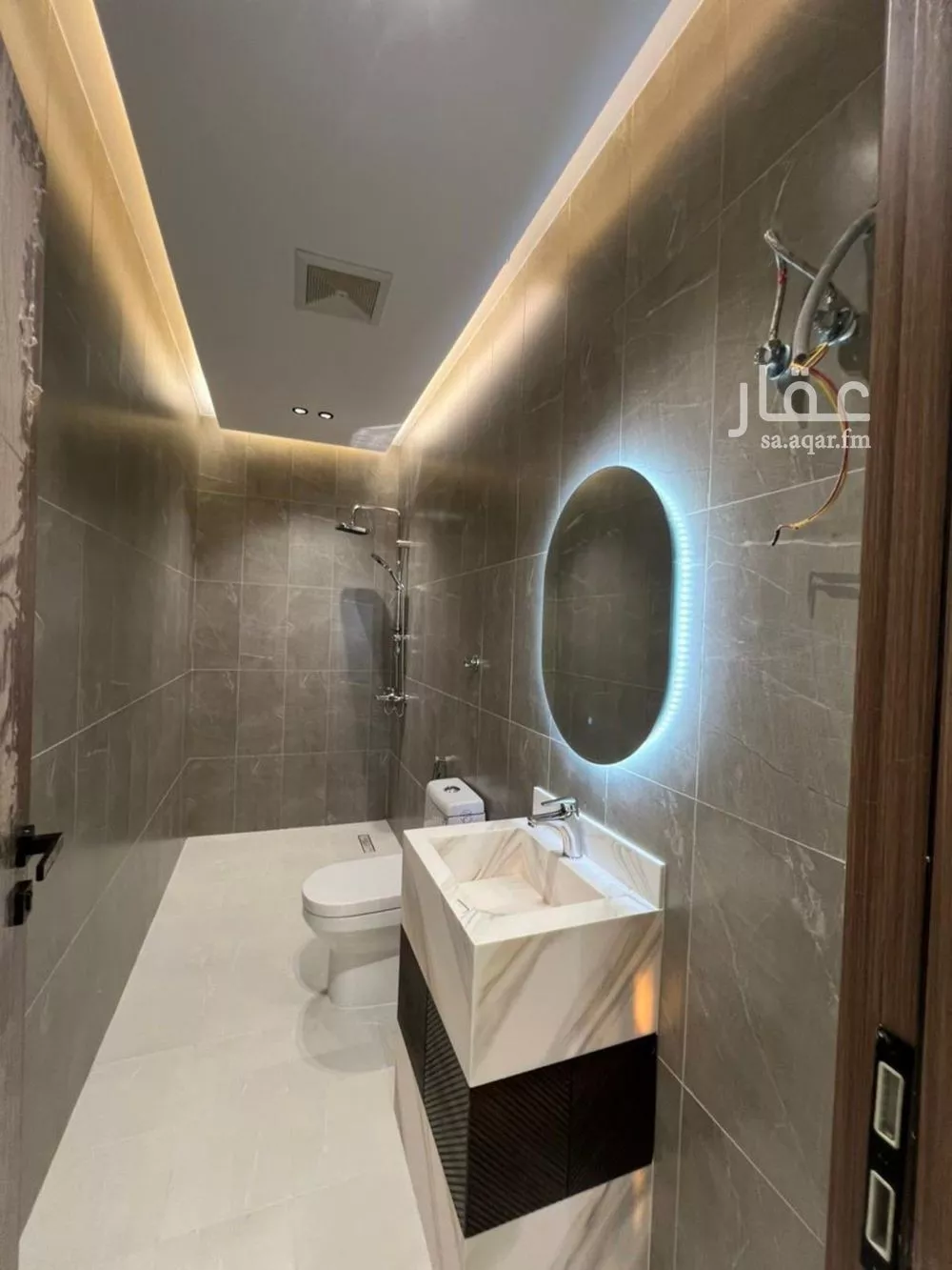 4 bedroom apartment in Al Rawdah 9