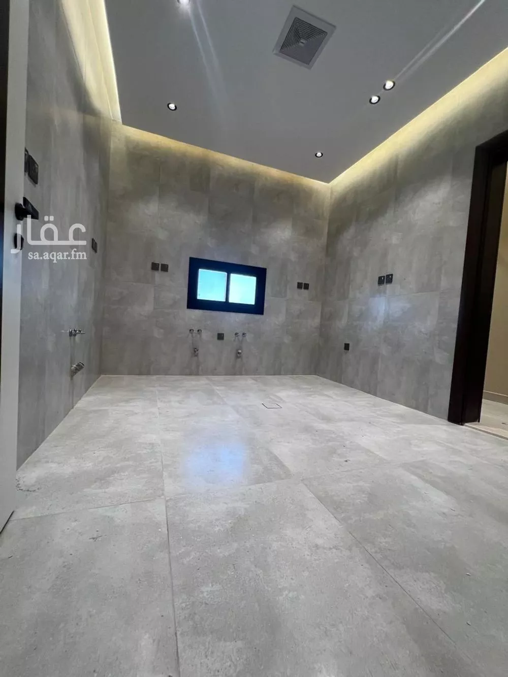 4 bedroom apartment in Al Naeem 5