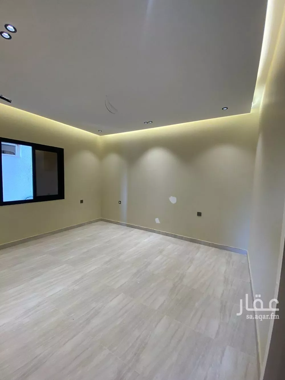 4 bedroom apartment in Al Naeem 8