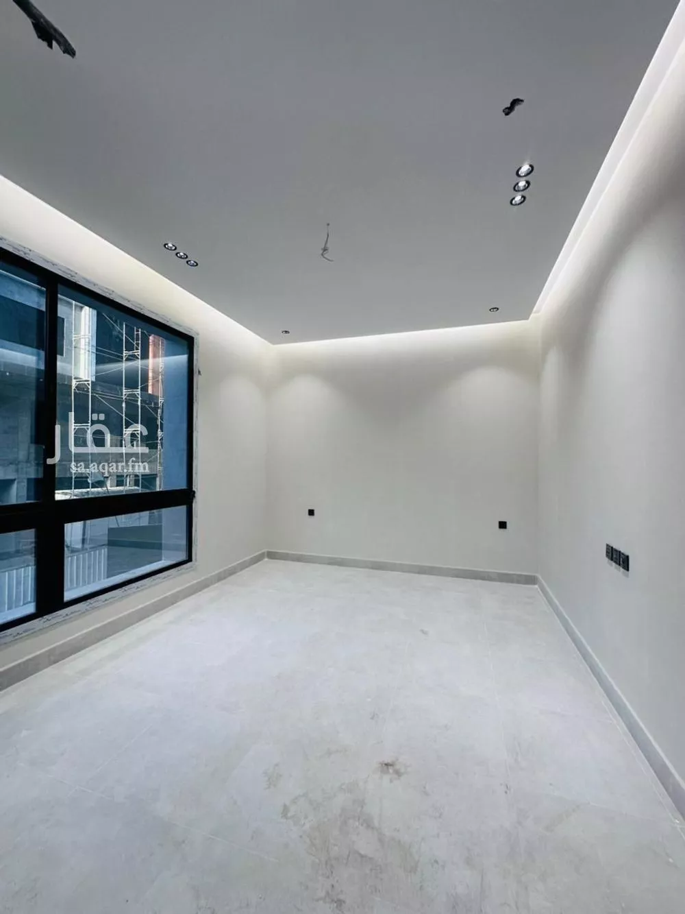4 bedroom apartment in Al Rawdah 6
