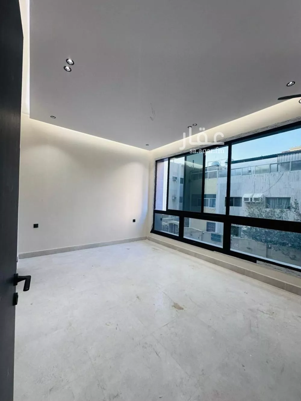 4 bedroom apartment in Al Rawdah 7