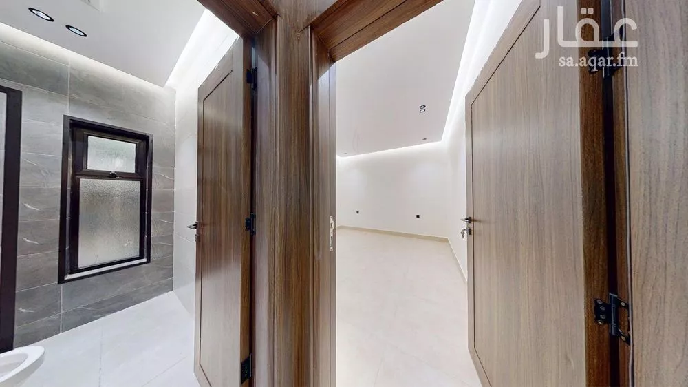 4 bedroom apartment in Al Rawdah 13