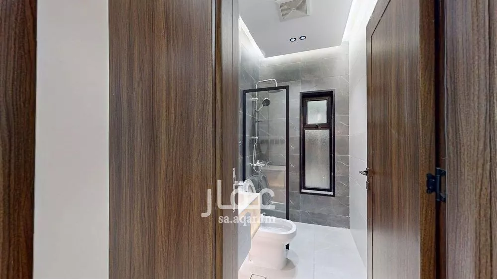 4 bedroom apartment in Al Rawdah 3