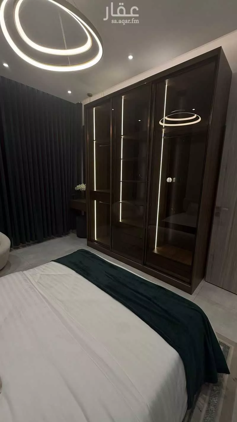 4 bedroom apartment in Al Safa 5