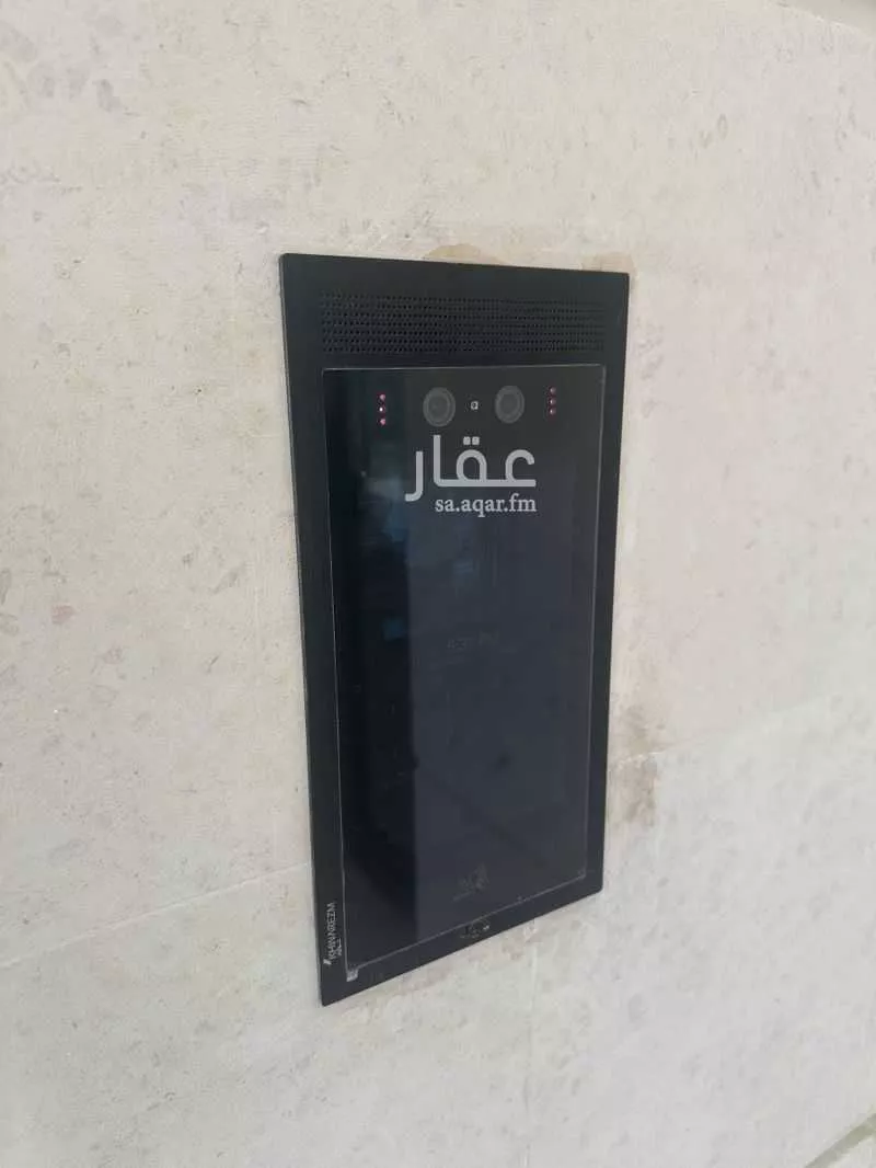 شقة 3 غرف في الروضة 21