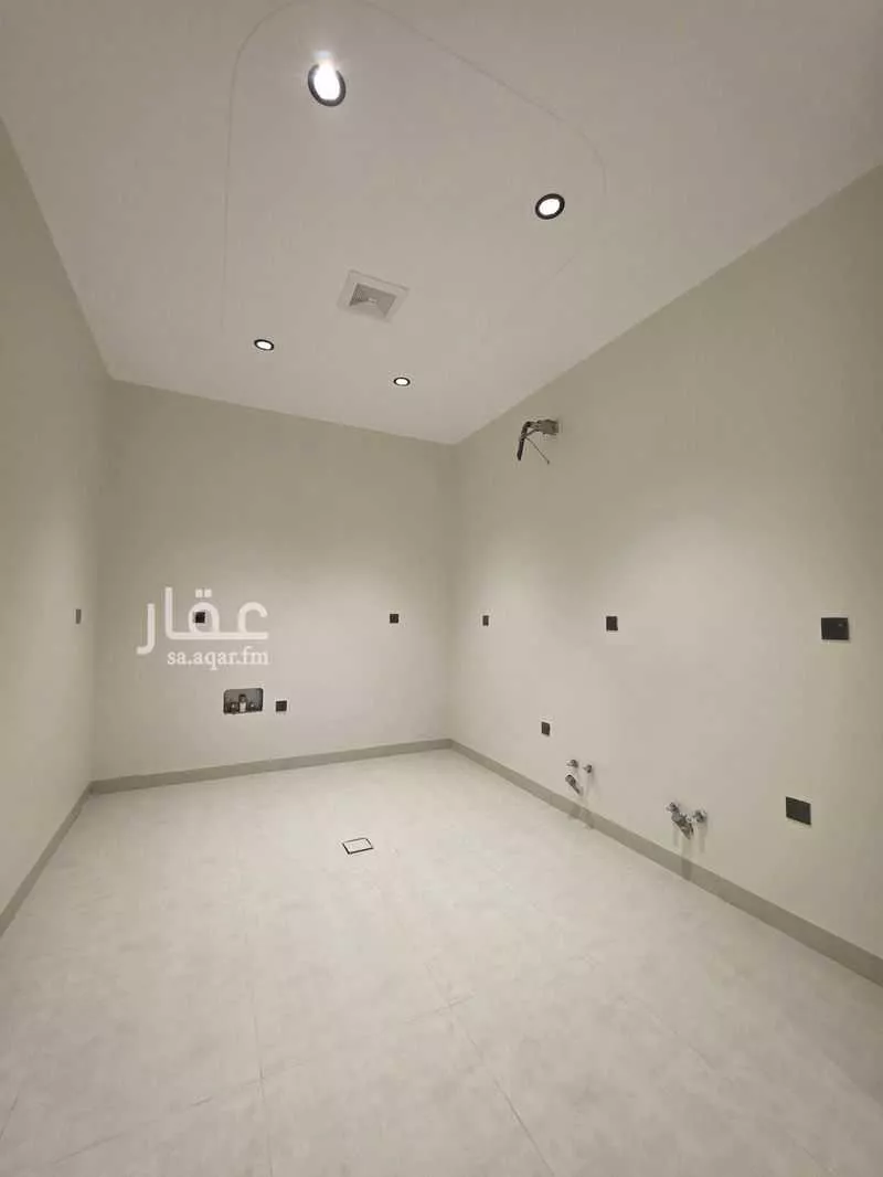 5 bedroom apartment in Al Rabwa, Jeddah 9