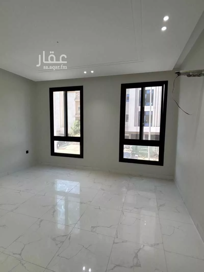 5 bedroom apartment in Al Nuzhah 12